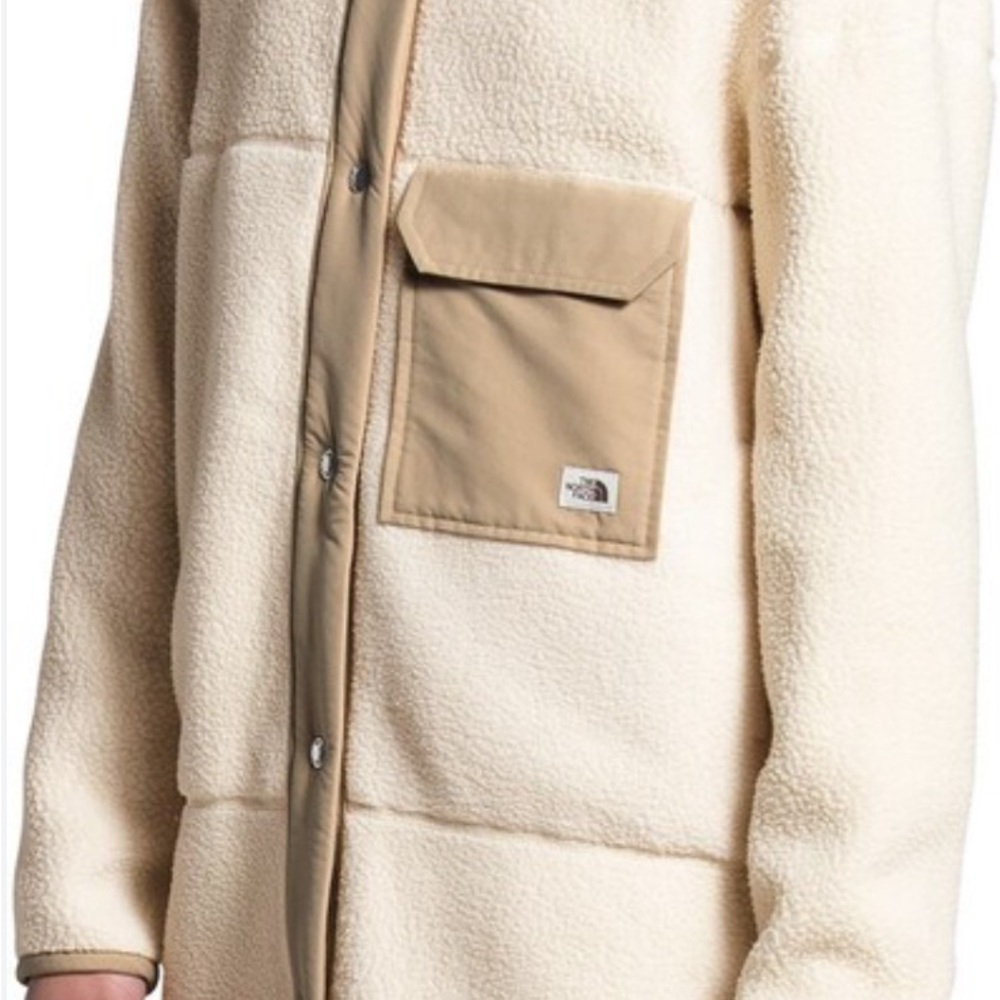 The North Face Cragmont fleece Cream and Tan Shirt Jacket size small